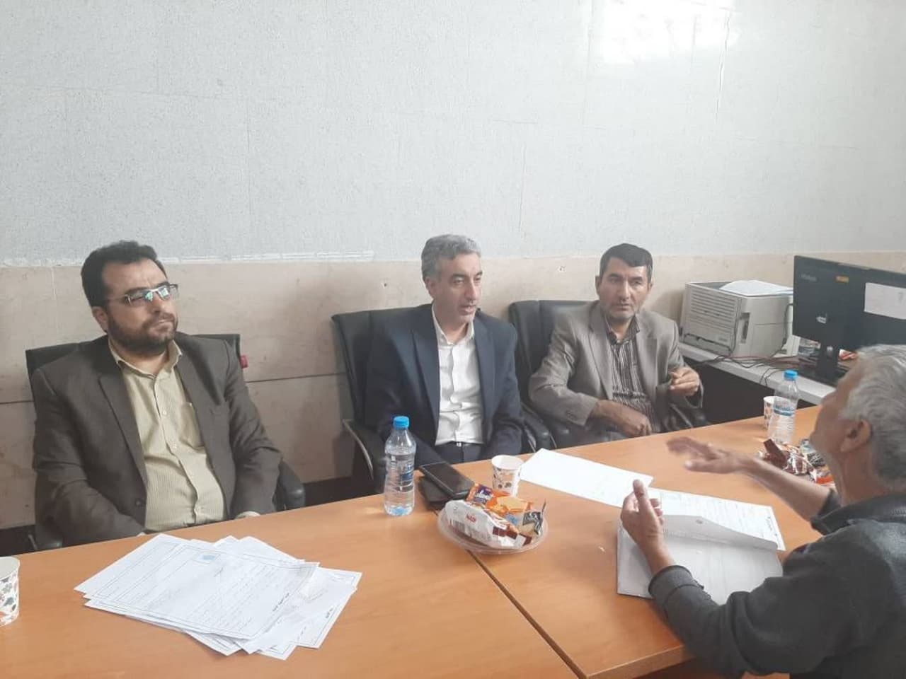 بازدید رئیس ستاد دیه استان از زندان اصفهان