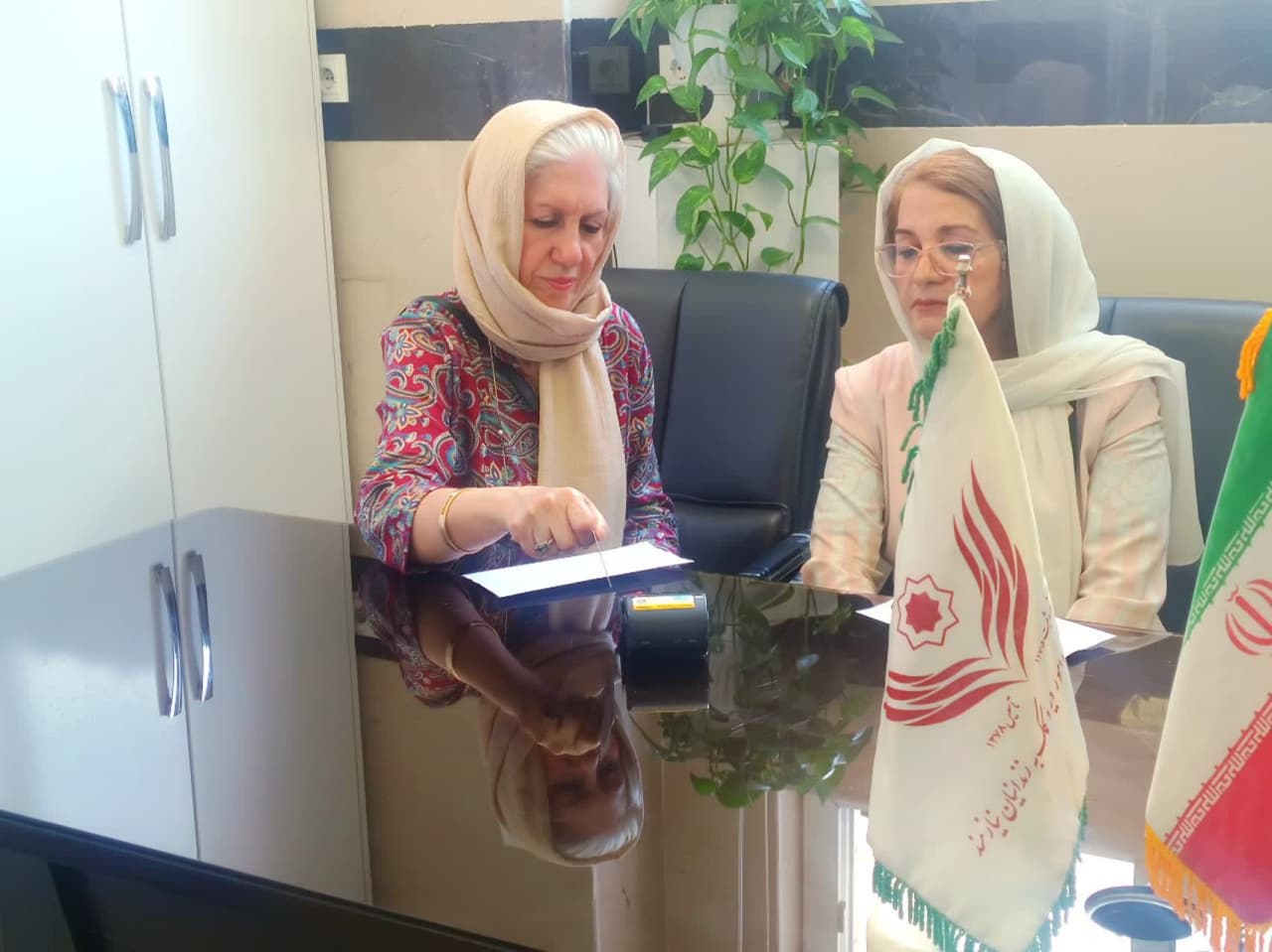 مادران زندانی با همت خواهران اصفهانی آزاد شدند