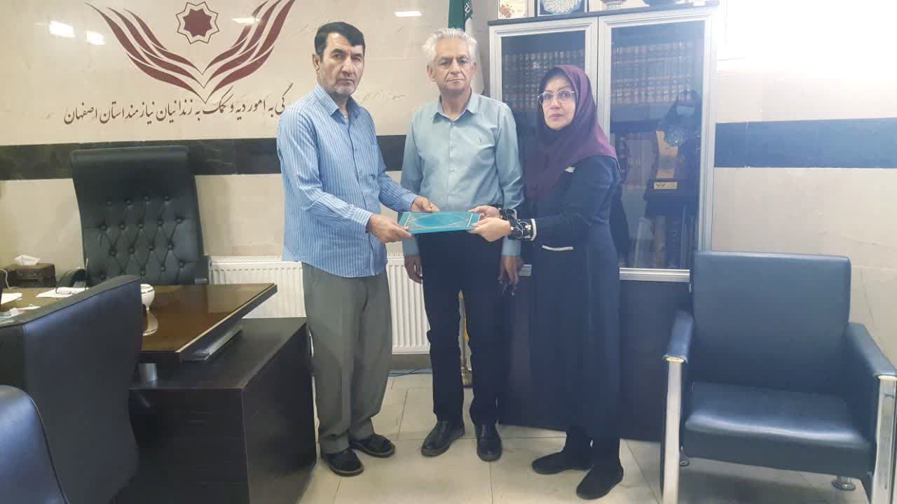 بازگشت آرامش به کانون خانواده با آزادی مادر زندانی معسر مالی