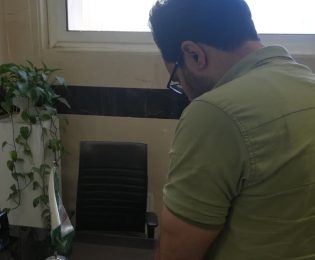 در آستانه عید بزرگ ولایت و امامت ، زوج جوان و نیک سرشت اصفهانی با حضور در ستاد دیه مبلغ یک میلیارد ریال بابت کمک به آزادی زندانیان نیازمند و معسر مالی به ستاد دیه اهدا کردند